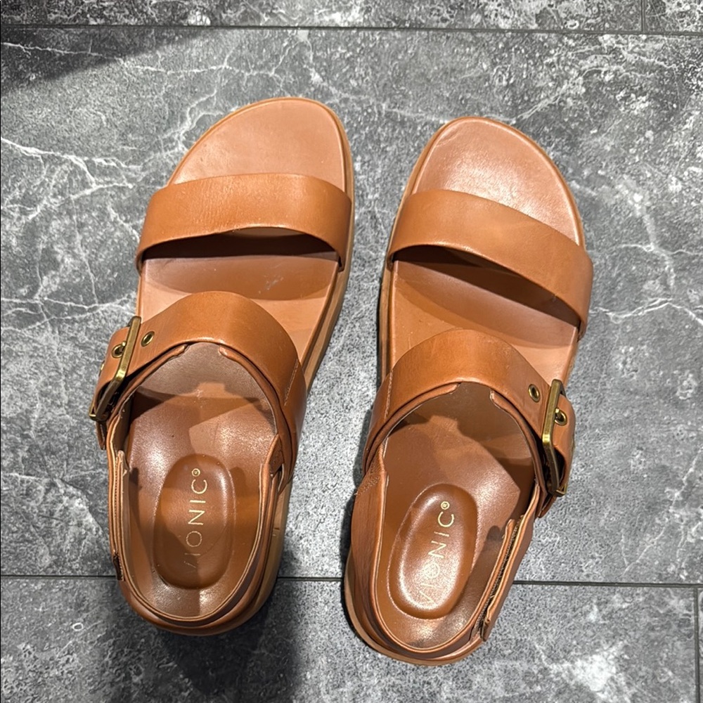 Vionic Women's Brown Slide Sandals